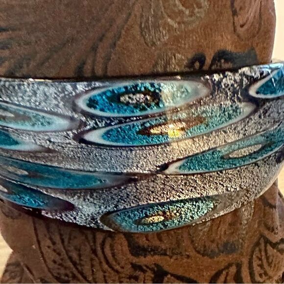 Teal and Black peacock patterned Murano glass bangle - Picture 5 of 5